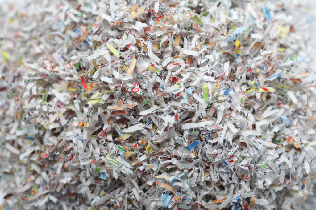 紙くずとは？紙くずの種類や廃棄量統計と現状