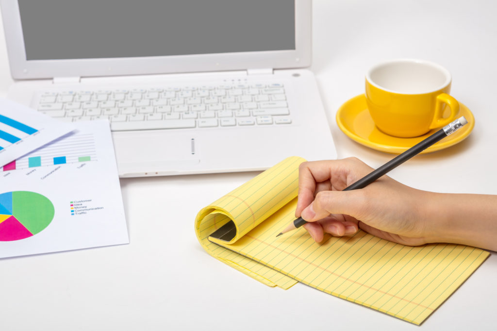 産業廃棄物のマニフェスト制度とは？記載内容や処理の流れについて徹底解説