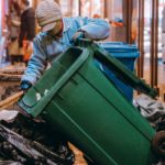 産業廃棄物の運搬・保管を行う場合の「表示義務」とは?