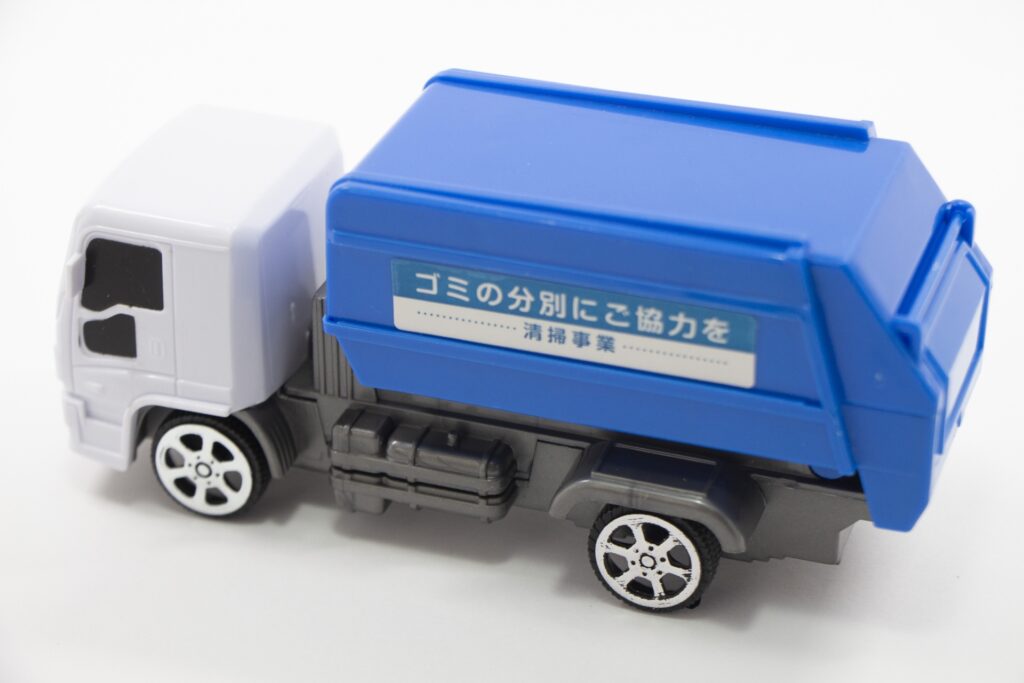 産業廃棄物の運搬、携帯義務がある許可証や書類について解説