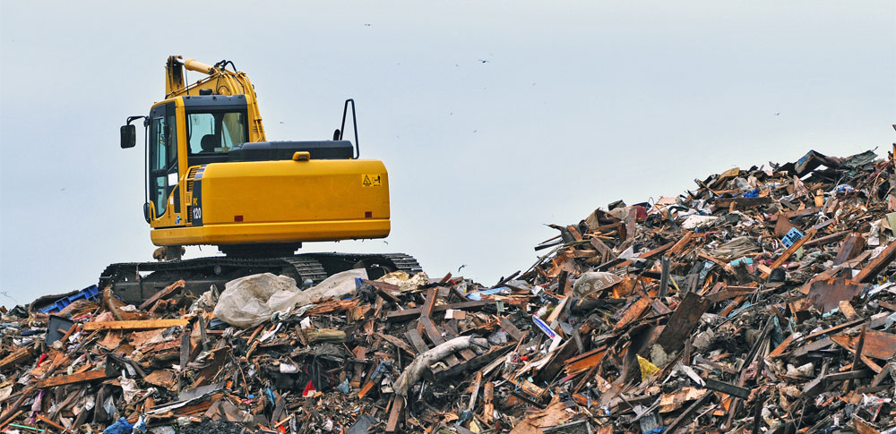 熊本豪風災害ゴミ置き場に別地域のゴミを不法投棄、業務停止処分
