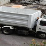 産業廃棄物収集運搬とは?産業廃棄物を扱う作業員には資格は必要?