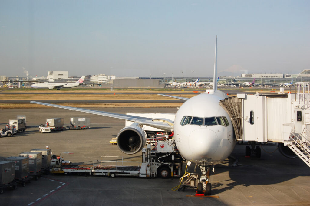 羽田空港近くの工場火災｜産業廃棄物関連か