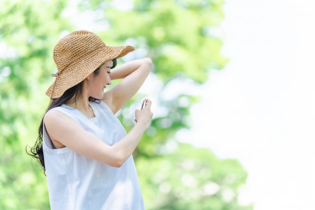 制汗剤の捨て方は?中身ありスプレーやロールオンなどタイプ別に解説