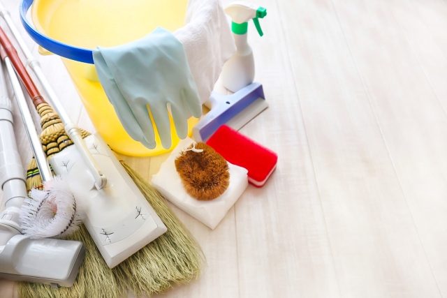 大掃除を早めに始めるメリットは?効率的な順番や必要な道具も解説